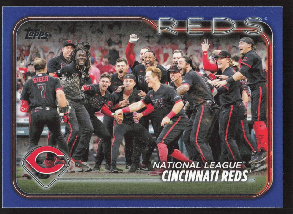 2024 Topps #238 Cincinnati Reds Royal Blue