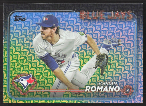 2024 Topps #101 Jordan Romano Holiday