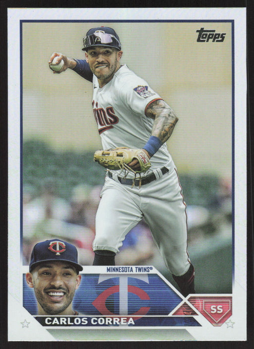 2023 Topps #583 Carlos Correa Rainbow Foil