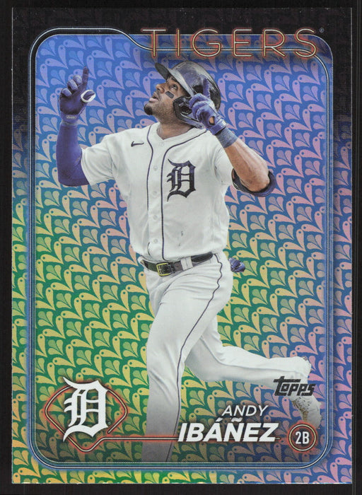 2024 Topps #25 Andy Ibáñez Holiday